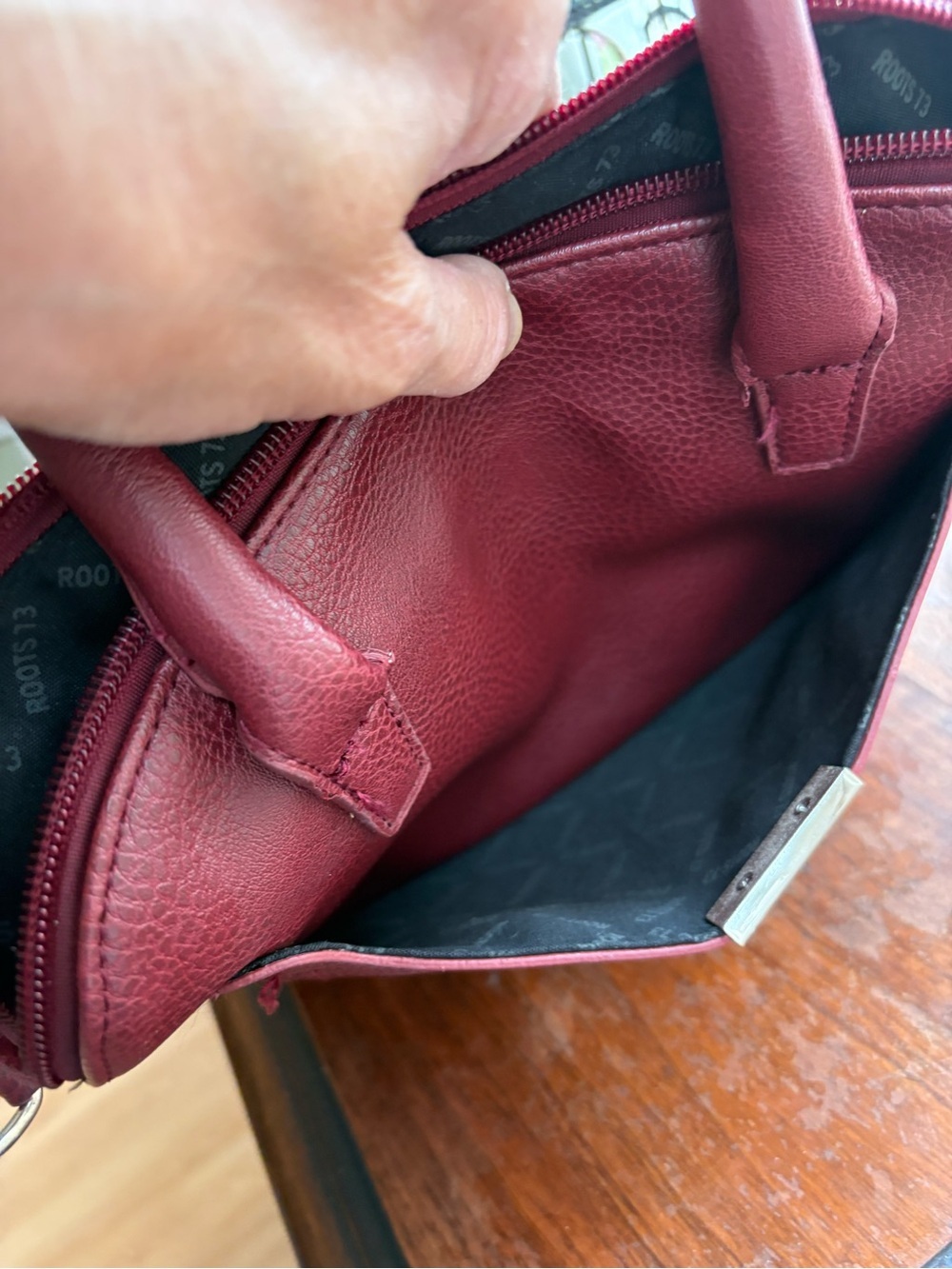 Roots 73 Red Burgundy Top-Handle Shoulder vegan leather Bag y2k - Picture 9 of 11